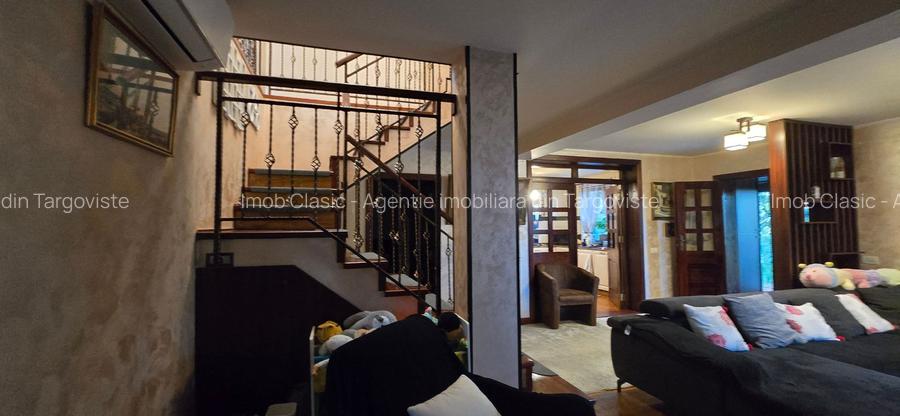 Moreni , Dambovita , vanzare proprietate -casa si teren