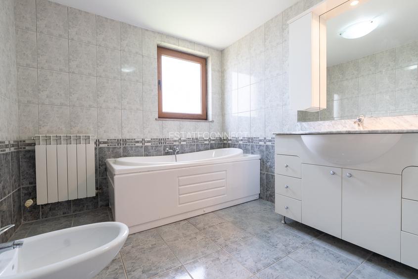 Casa cu etaj si teren generos 2.841 mp - Gai - 9