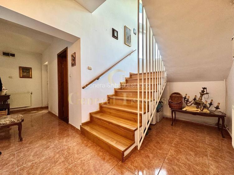 Vânzare Casă  D+P+E - 230 m.p. - Bucium - 17