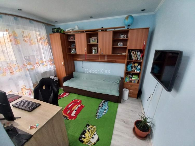 Vand apartament 2 camere tip x mare - 6