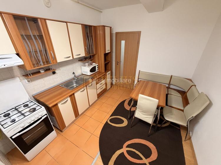 Complex Studentesc - semicentral 60mp UTILI; bucatarie inchisa. - 12