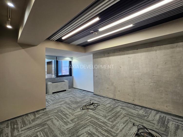 Spatiu birou amenajat - Universitate - 340 mp - 8