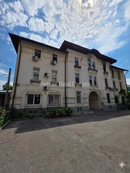 Garsonieră 44MP ,parcare Privata, Piața Romana - 7