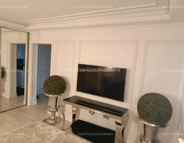 Oferim spre vânzare un apartament de lux aflat chiar în inima capitalei - 3