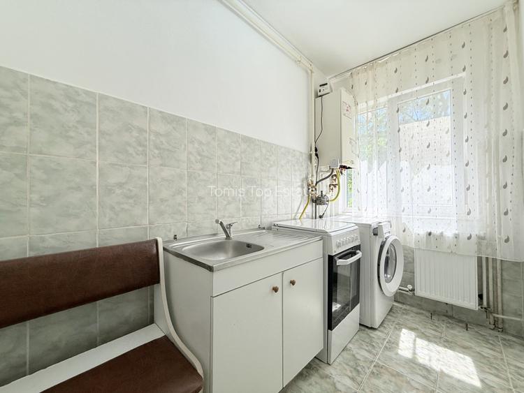 Apartament de vânzare cu 3 camere in Tomis Nord, etaj 2 - 6