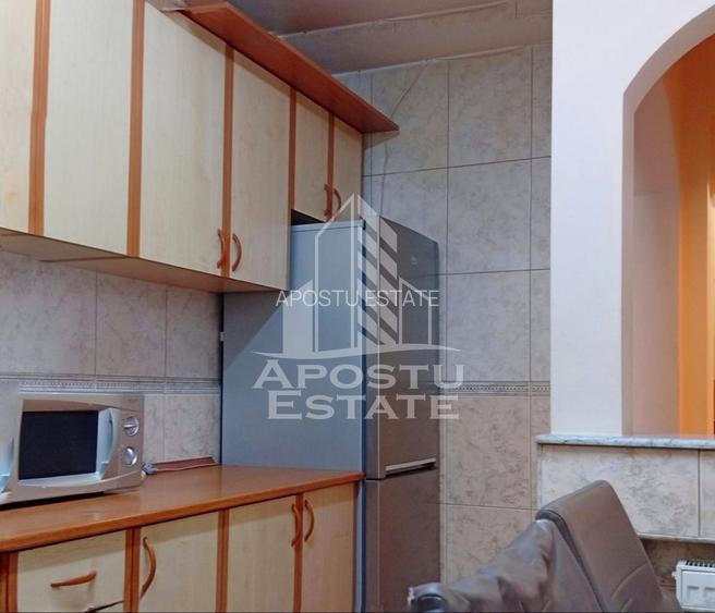 Apartament 3 camere ,70 mp ,zona Uta - 5