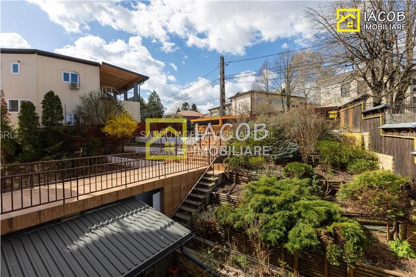 1/2 Duplex  S+D+P+2E, 455 mp in zona centrala a mun. Bacau - 10