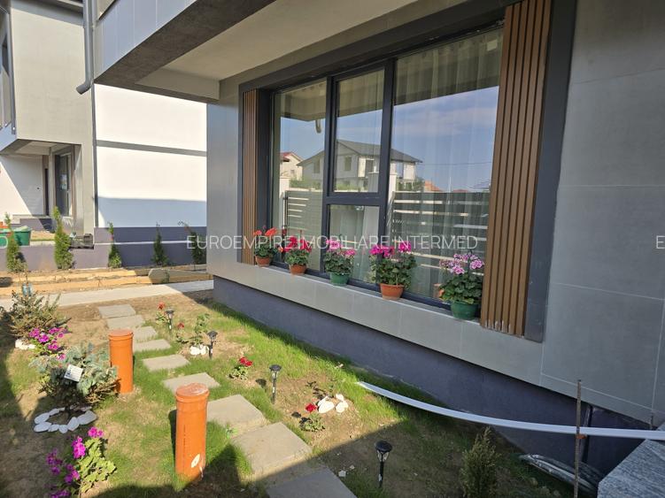 vika de vanzare in Lazu - 5