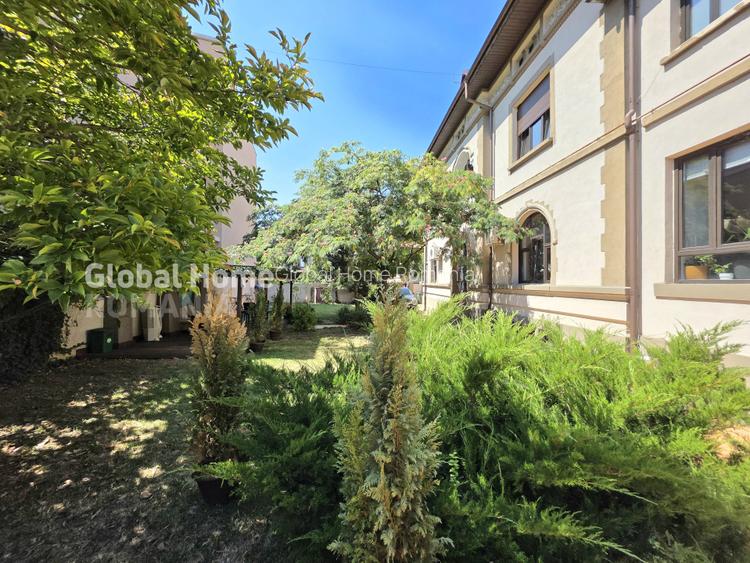 Cismigiu Garden | Office Interbelic Villa - 12 Rooms - 637 Land - 441Sqm Surface - 2