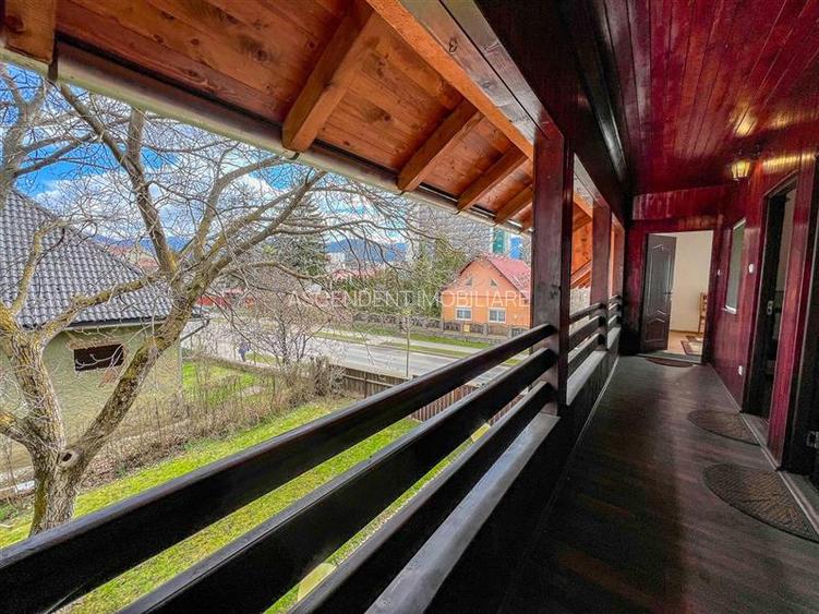 FILM! Vila pe 7 camere: rezidential/ turism, in Covasna, Central - 38