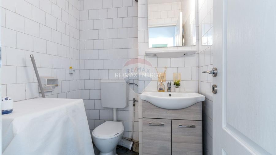 3 camere, etaj 2, 2 balcoane, decomandat, str. Slatina, COMISION 0% - 11