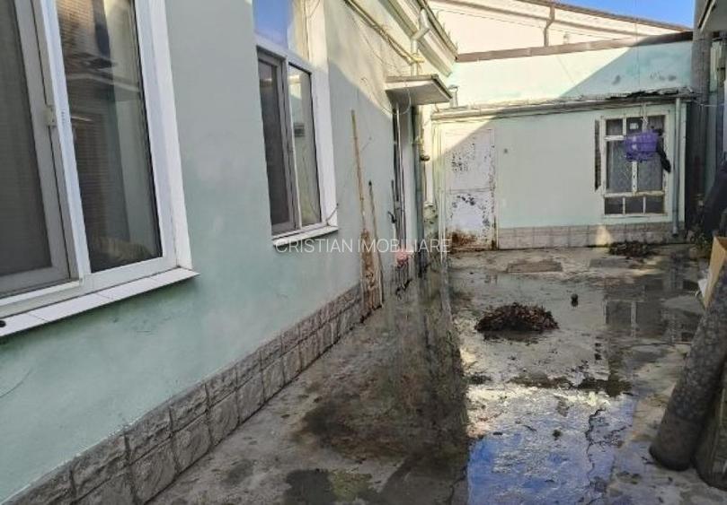 Ultracentral Teatru M.Filotti 8cam=269mp utili Teren=577mp - 8