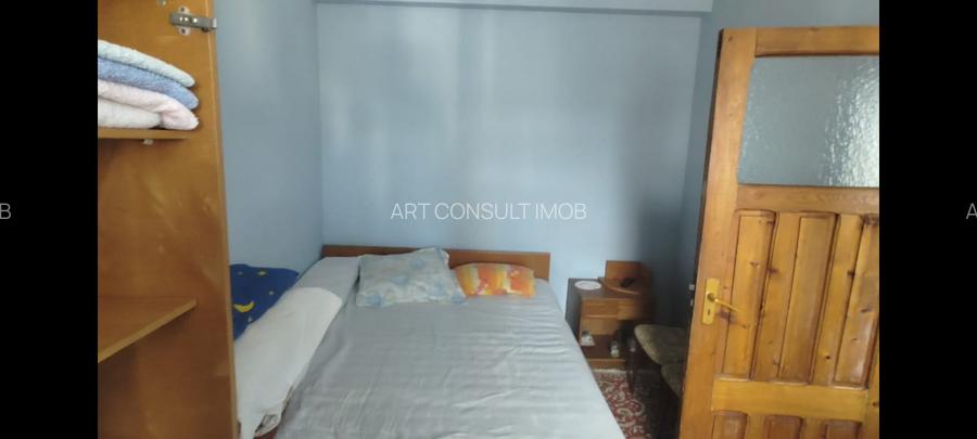 Calarasi | 3 Camere | Semidecomandat | Open-Space | Centrala | 2/4 - 3