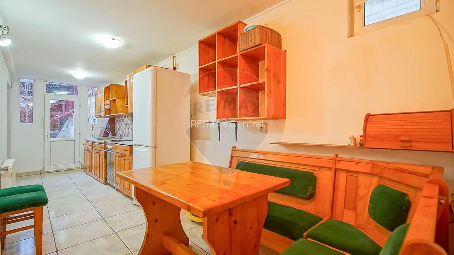 Casă cu 6 camere de vânzare în Azuga, Comision 0%! - 11