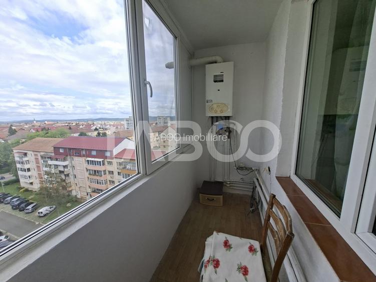 Apartament cu 3 camere si balcon de inchiriat in zona Mihai Viteazul - 14