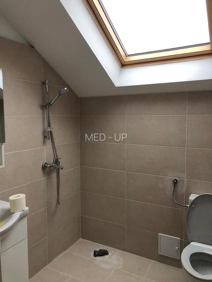 Judetul Valcea  com. Zatreni teren in suprafata 33 ha - 15