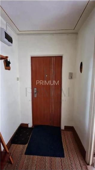 ARADULUI - ETAJ 2 - DECOMANDAT - 4 CAMERE - 2 BAI - 2 BALCOANE - CENTRALA PROPRI - 3