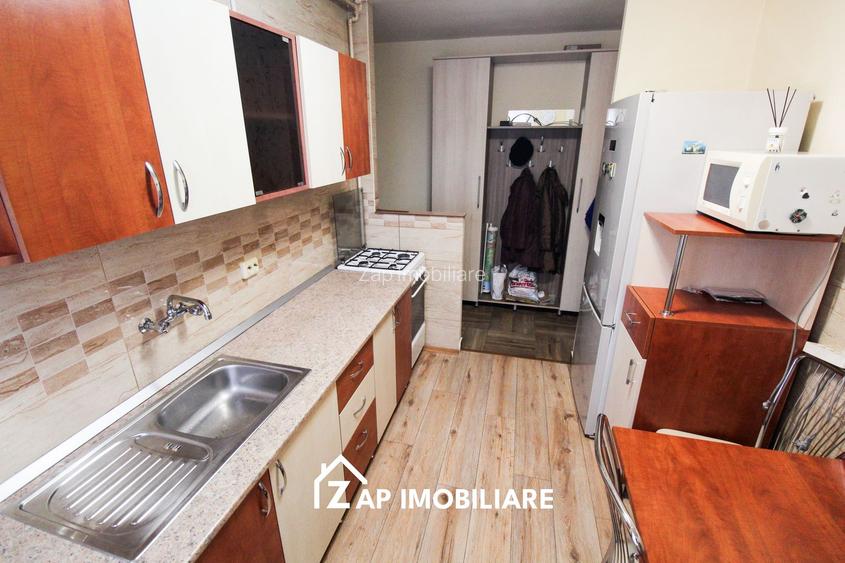 Unirii | zona Palas | etaj 2 | pivnita | confor 1 | Apt. 2 camere - 9