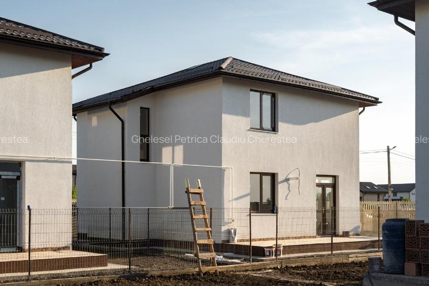 Casa de v&acirc;nzare p+1 - 5