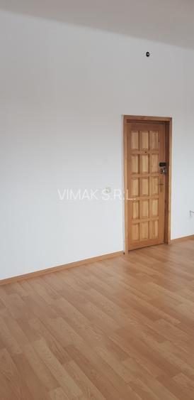 Inchiriez birou zona Bartolomeu - 7