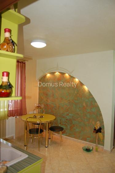 DOM00403 - Vila de vanzare cu vedere la lac Laguna Albastra Corbeanca - 14