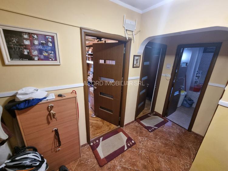 iCIL lidl-apartament 4 camere decomandat cu gaze - 6