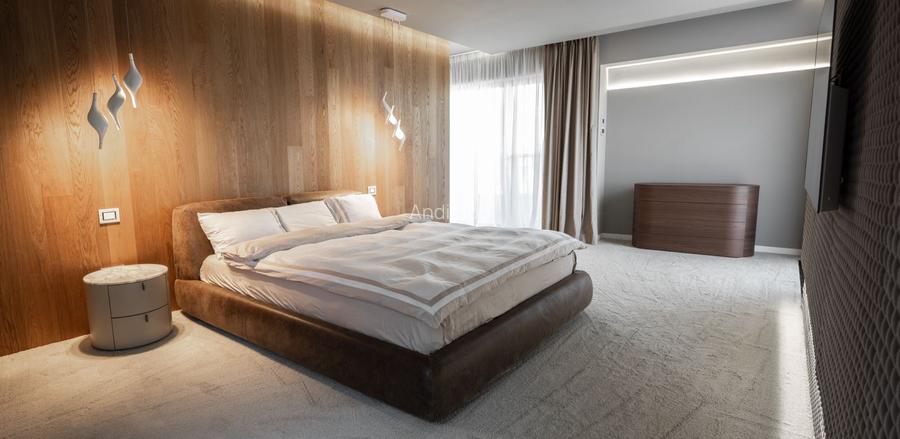 Vilă situată în zona Piața Domenii - 12 Camere - 9