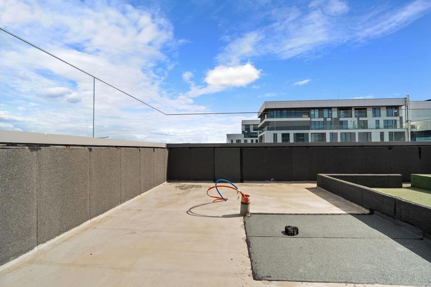 Penthouse 780 mp din Care 400 mp Terasa si 380 mp interiori Piscina - 45
