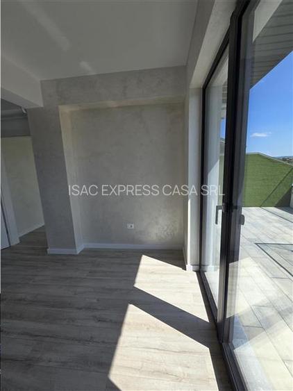 De inchiriat: Penthouse 4 camere 118 mp - etaj 3/3 | Terasa 19,2 mp. 3,8 km fata - 28