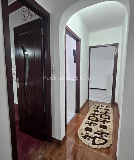Apartament 3 camere decomandat,mobilat,utilat, etaj intermediar  Astra -Berzei - 7