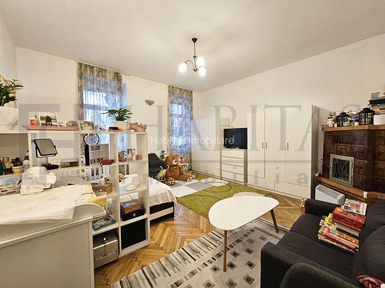 Casa cu 8 camere, dispusa pe doua nivele, Parcul Central - 8