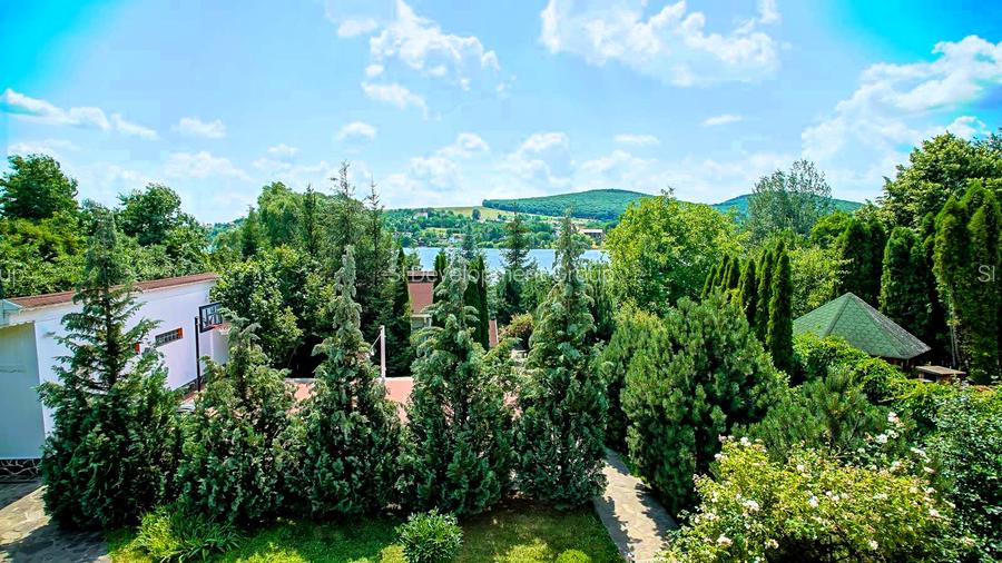 Proprietate unică pe malul lacului Moacșa – liniște, rafinament, eleganta - 38