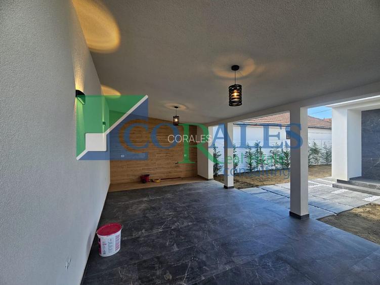 Constructie noua. Finisata IMPECABIL. Disponibila IMEDIAT - 17