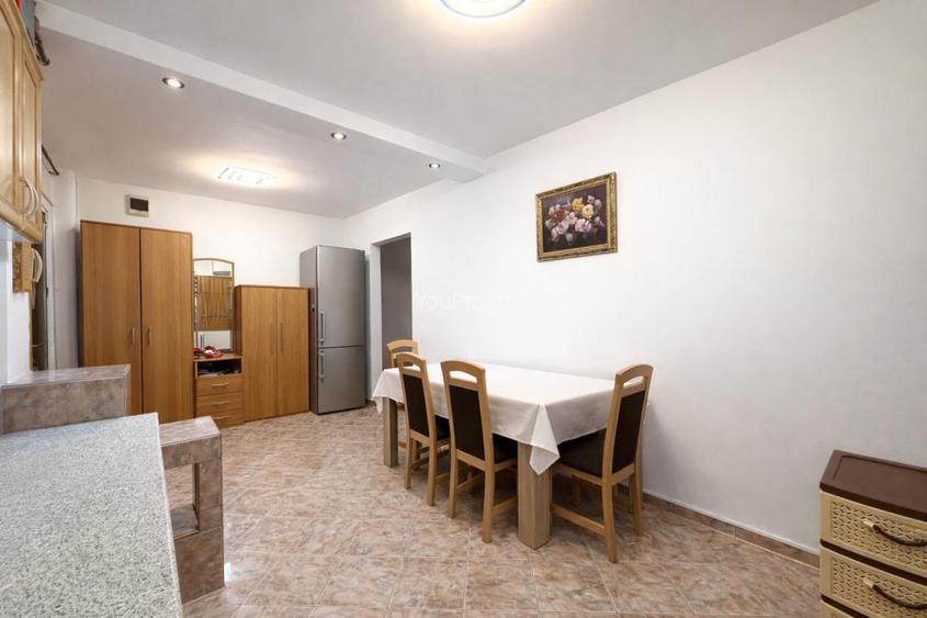 Decomandat 2 camere Zona Torontalului - 6