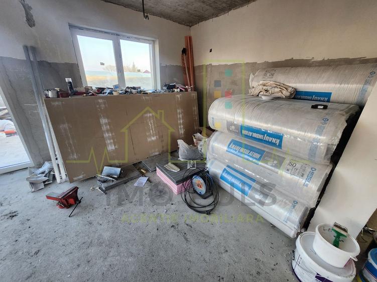 Casa Individuala. Asfalt si toate utilitatiile. Finisaje la alegere.