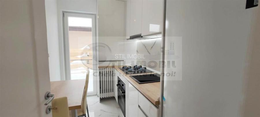 1 CAMERA CETATUII DECOMANDAT - 2