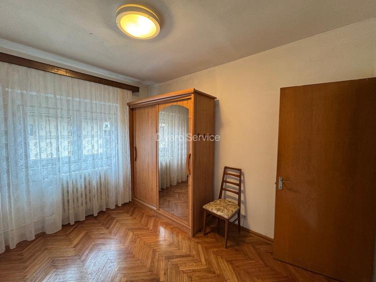 Vanzare apartament trei camere imobil solid Piata Ion Mihalache metrou - 3