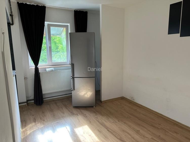 Apartament 2 camere decomandat de vânzare - 4