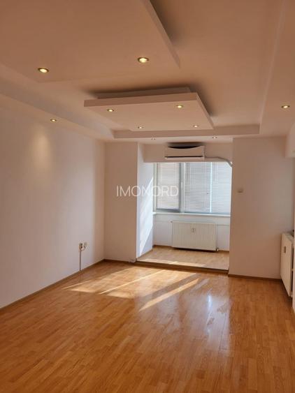 Vânzare duplex 4 camere Bulevardul Decebal - 2