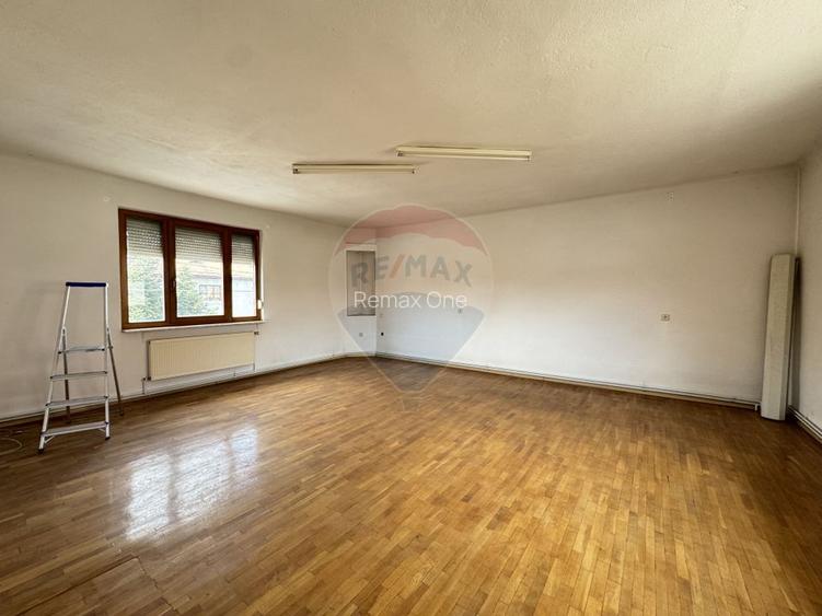 Casă Ultracentrală Singur în Curte,457 mp Teren, str. Brâncoveanu - 8