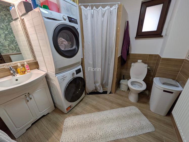 Casă de vânzare P+1, 3 camere decomandate , mobilata  Ovidiu, Constanta, - 9
