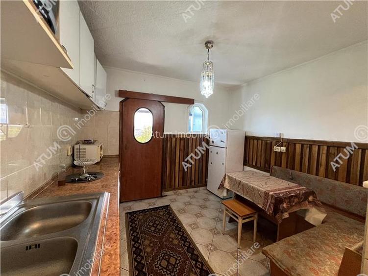 Apartament 2 camere decomandate cu boxa si pivnita zona Vasile Aaron - 8