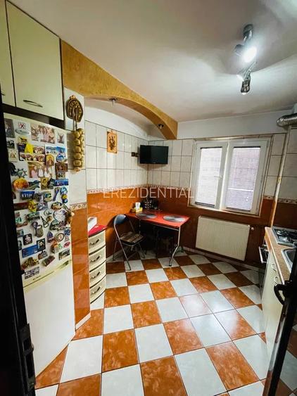 Apartamen 3 camere, centrala proprie Aliorului - 6