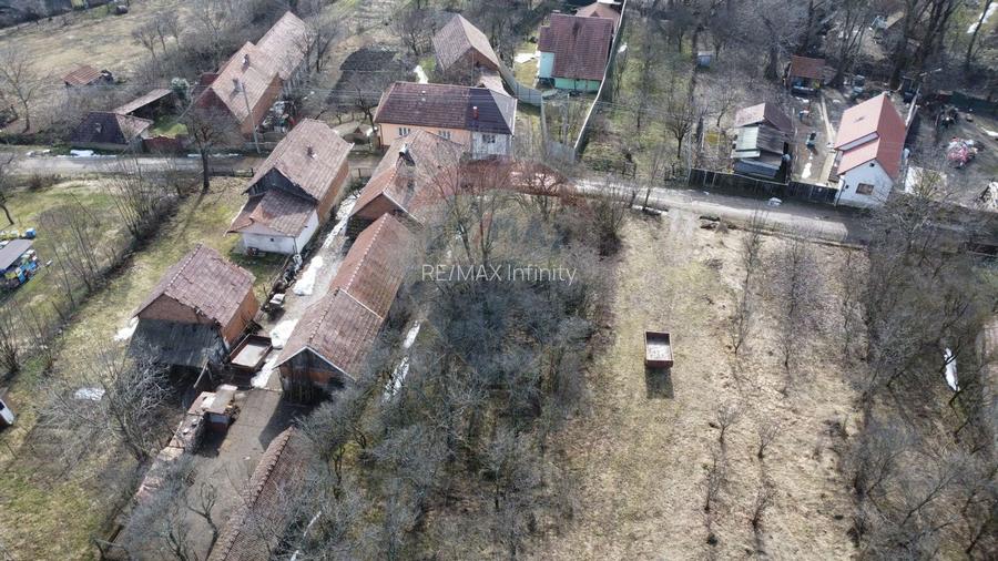 Teren intravilan 1.271 mp – Izvoarele, jud. Alba - 6