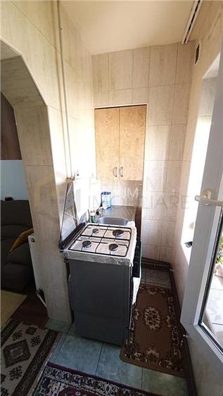 SIMION BARNUTIU - 2 Camere - Decomandat - Centrala proprie - 3