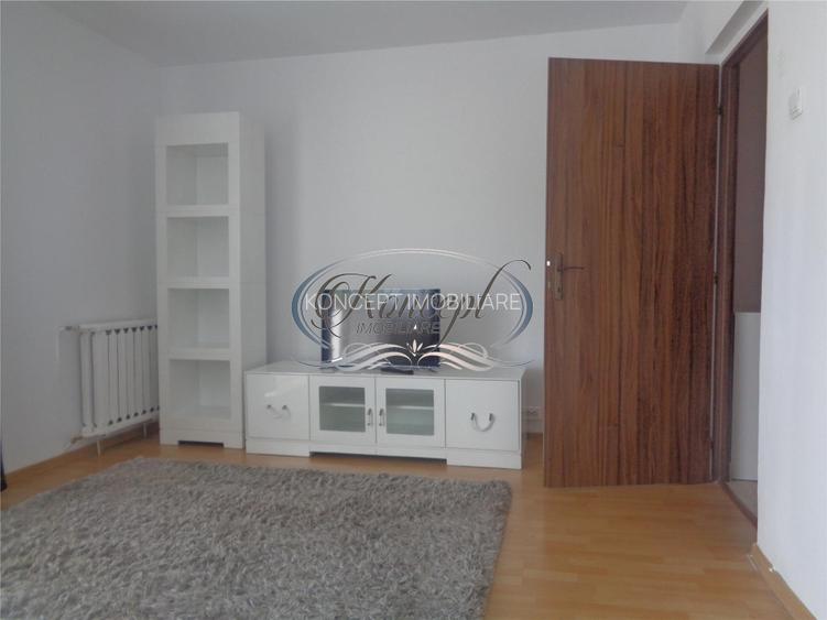 Apartament spatios cu parcare, zona Spitalului de Recuperare - 3