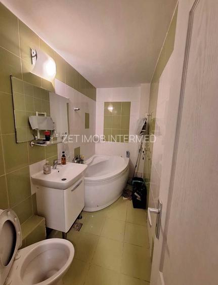 Garsoniera Nerva Traian - aleea Vasile Carlova - 6