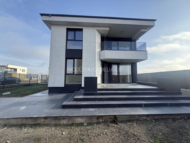 LUX | CASA | VILA INDIVIDUALA | CURTE | PROPRIETAR | TUNARI - 35