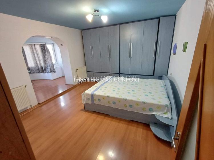 Vanzare 3 camere-Imobiliare MAXICONFORT - 6