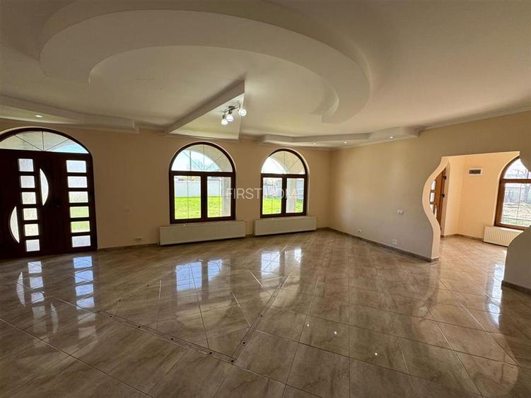 Casa noua de vanzare in Vulturu - Hângulesti 89.000 Euro - 13